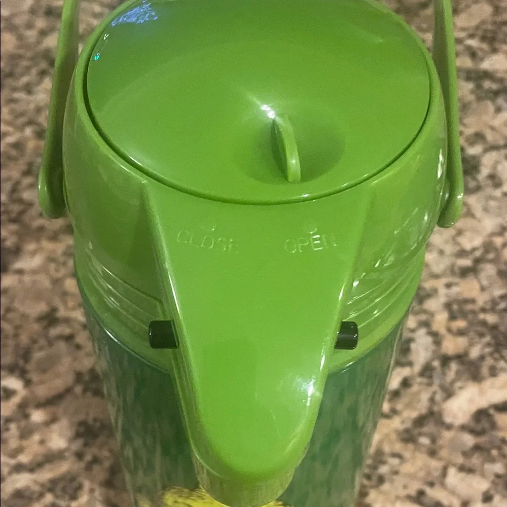 Williams Sonoma green thermos